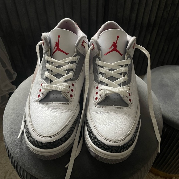 Jordan Athletic Shoes in White Gray and Red